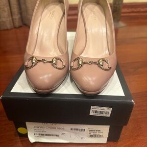 Gucci Women's Nude Leather Heels